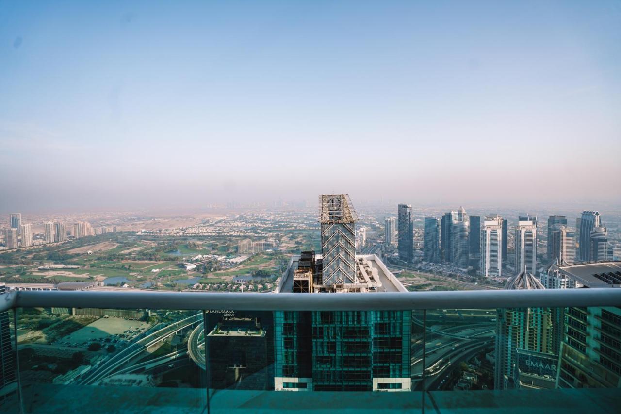 Savor Marina Views From The 64Th Floor Aparthotel Dubai Bagian luar foto